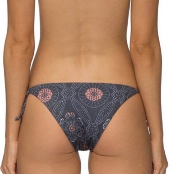 TAVIK Jax Tokota Floral String Bikini Bottom Small - Picture 4 of 13
